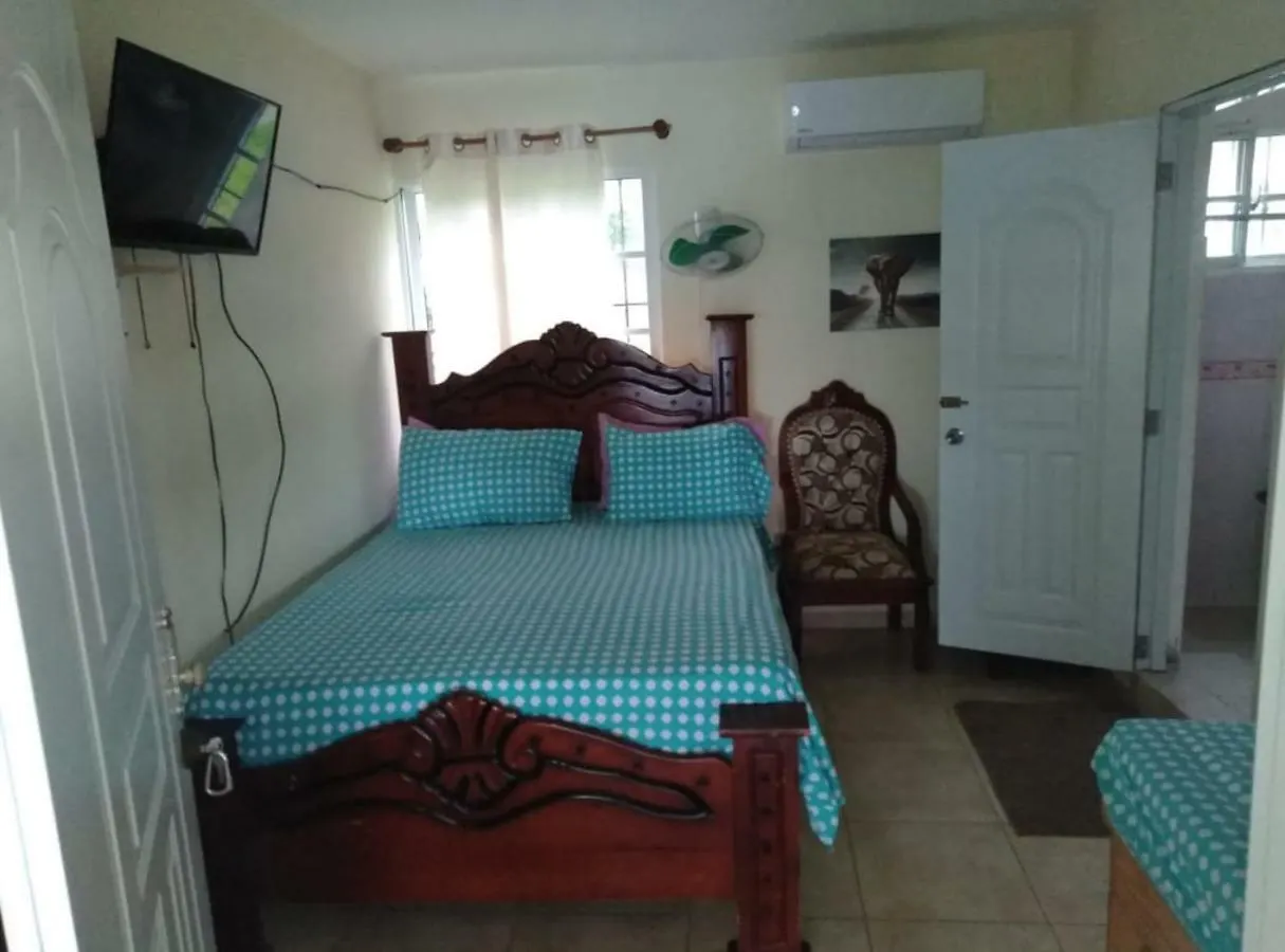 Dona Cornelia Hotel Los Patos